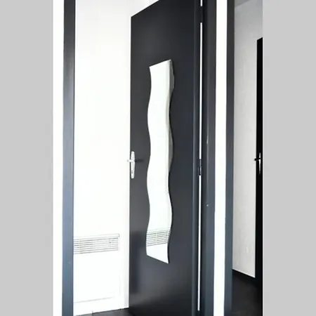 Appartement Studio - Hypercentre - Calme - *